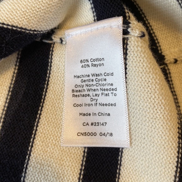 Sweater - Picture 5 of 5